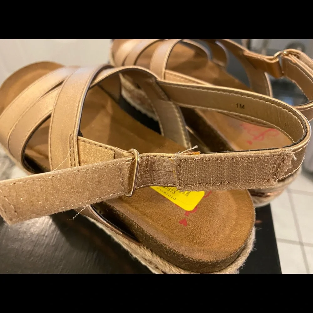 Jellypop Girls Light Gold Lanza Espadrille Platform Sandals - 1